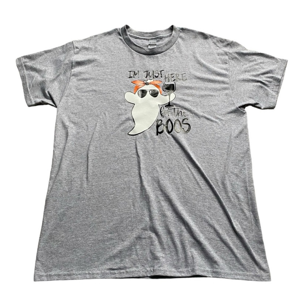 I’m Just Here For The Boo Women’s Graphic T-shirt